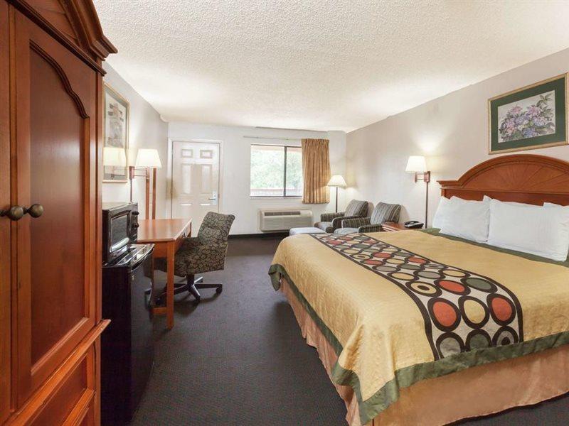Hotel Super 8 By Wyndham Arlington East Zewnętrze zdjęcie