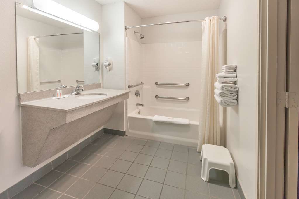 Hotel Super 8 By Wyndham Arlington East Pokój zdjęcie